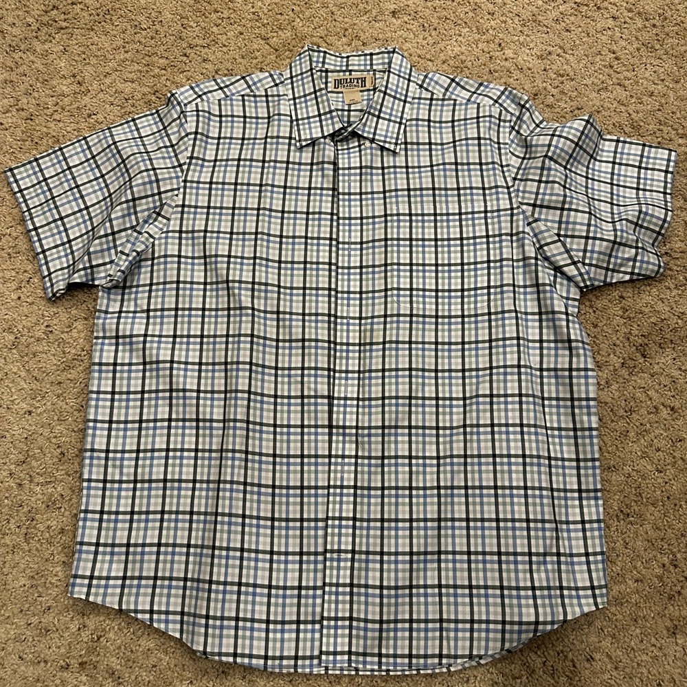 DULUTH TRADING CO Mens M Trim Fit Short Sleeve Button Down Shirt Blue White